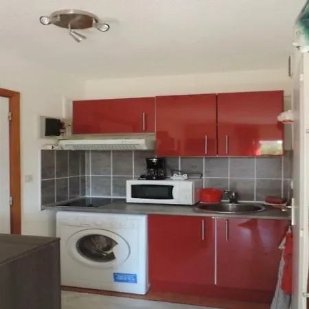 Marine 4 Apartment